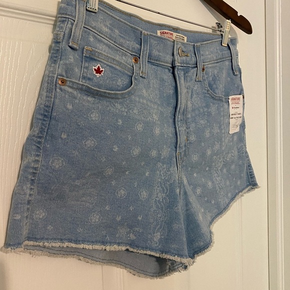NWT Levi's Canadiana High Rise 3" Shorts Size 10 - Picture 4 of 14
